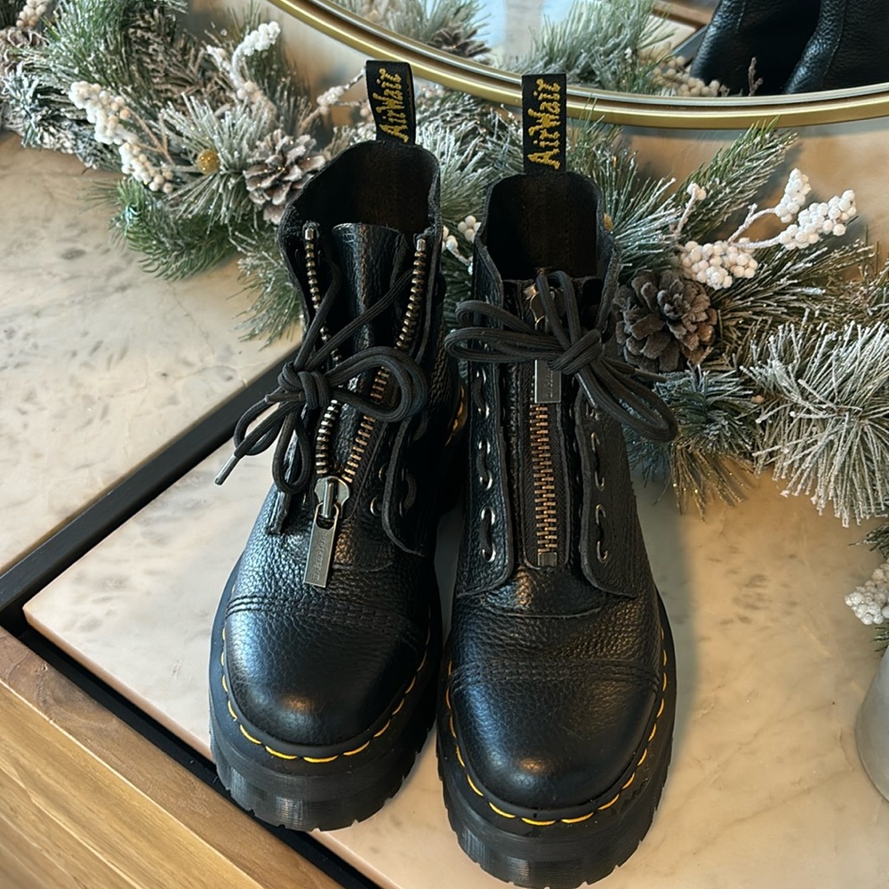 Dr. Marten Sinclair platform boots